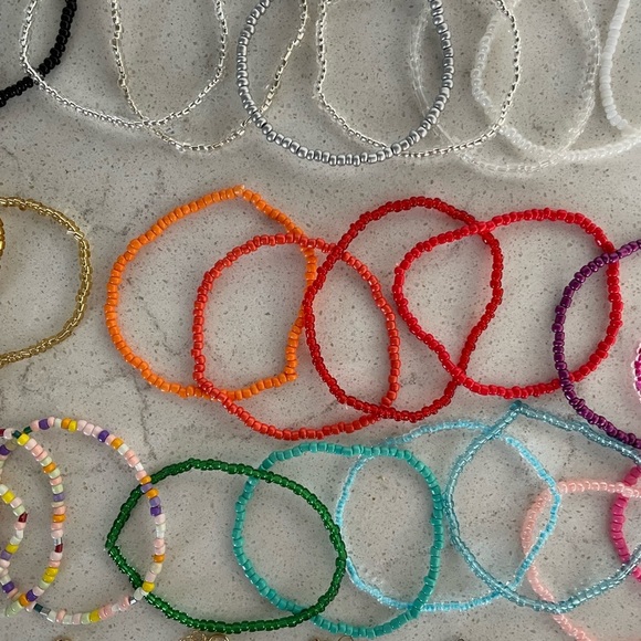 Beaded Bracelet Assortment Qty. 41 NWOT - Picture 3 of 7